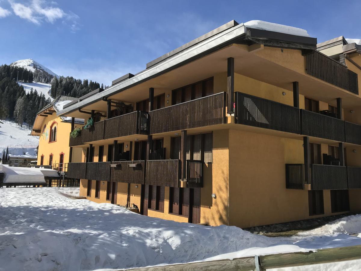 Des Alpes 24 *
